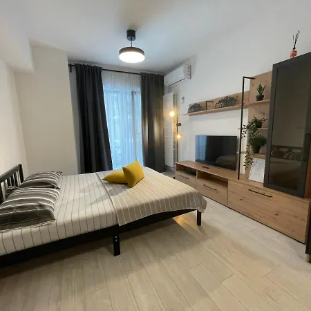 Moghioros Park Dum3 Bukarest