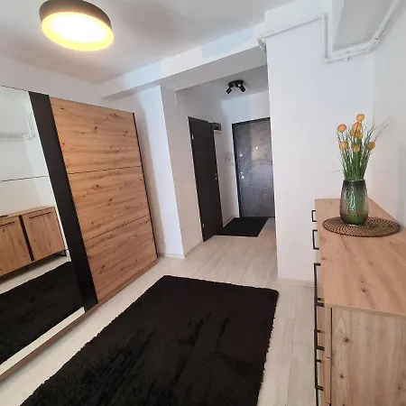 Moghioros Park Dum3 Апартаменти *