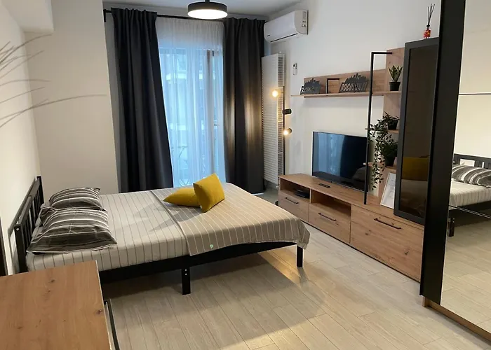 Moghioros Park Dum3 * Bükreş